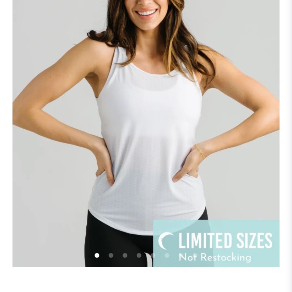 Zyia White T-Barre Tank-2 size L